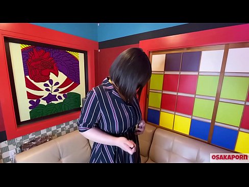 ❤️ Une jolie Japonaise aux gros seins se masturbe avec des jouets sexuels et a un orgasme. Elle parle dans une interview de son expérience de la baise. Gros seins et chatte poilue gémissant bruyamment. Osakaporn ❤️❌ Porno russe at porn fr.xlxxporno.ru ❤